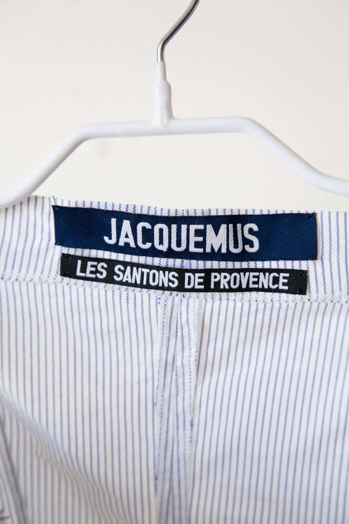JACQUEMUS Les Santons De Provence