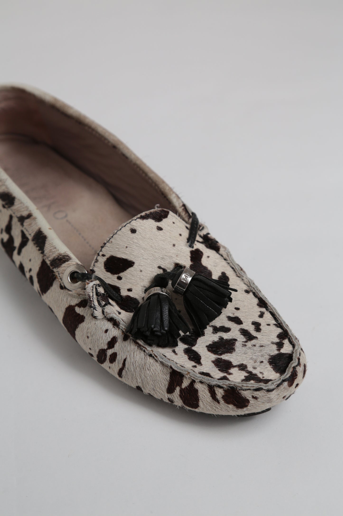 Cowhide Loafers (36)